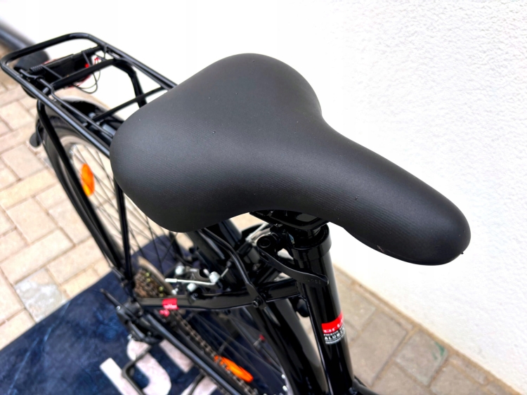 b243b184198c21d07d1e0849a5e72047.jpg