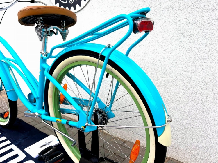 0bf752bfd8906176565cdcde36abec1a.jpg