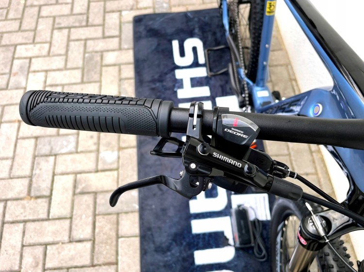 8ef3170723822ad5af95ae7ec930839f.jpg
