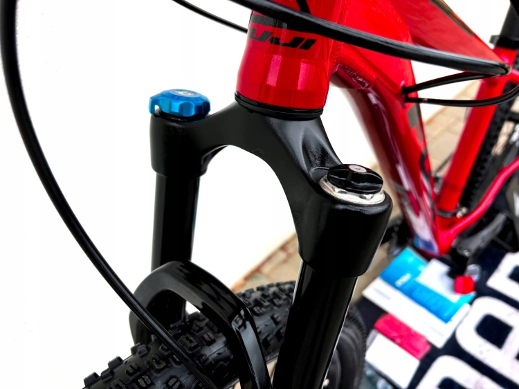 0c900de3bf294ac9a7ca11d6658d2860.jpg