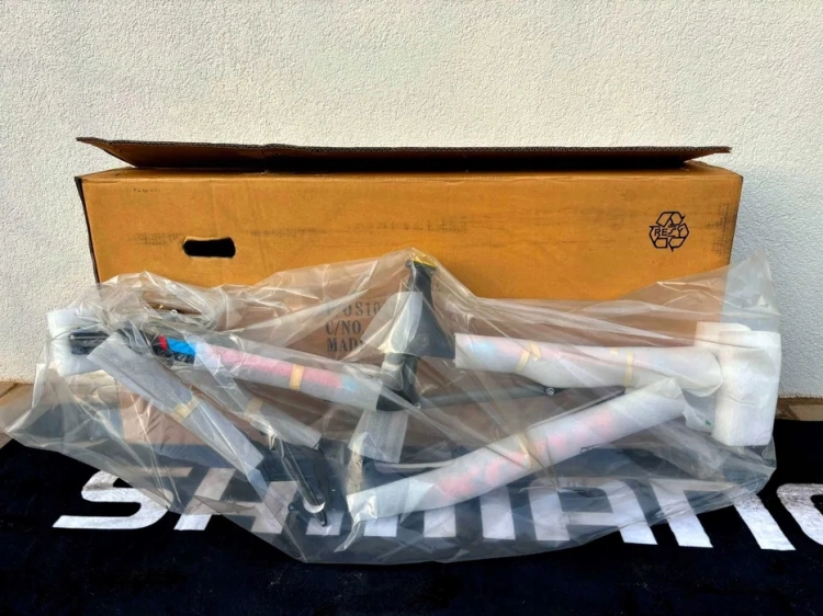 910b1fda64740835f44499d01d53271f.jpg